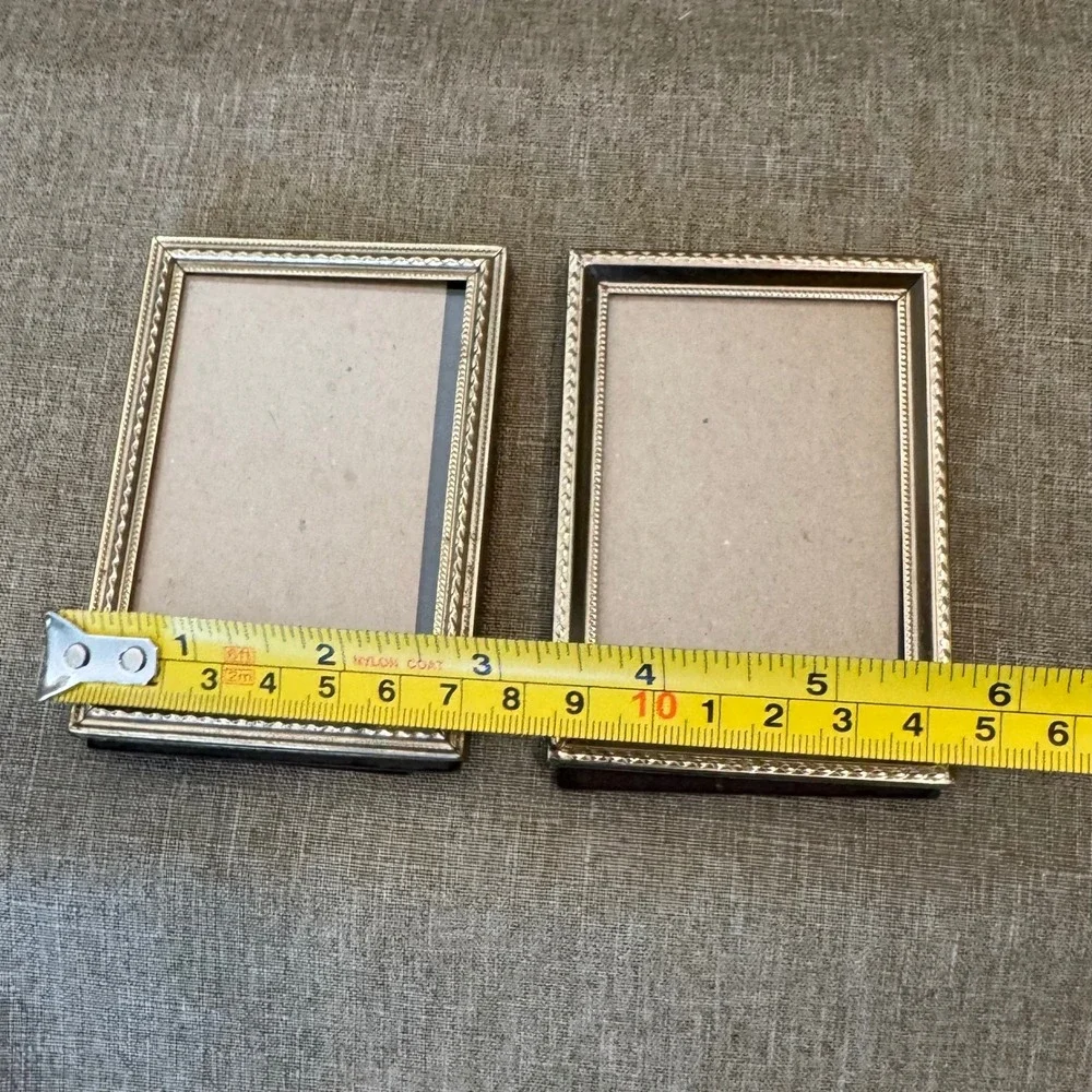 VTG Goldtone Metal Miniature Picture Frames Set of 2 Beaded Ornate‎ Scroll 4x3